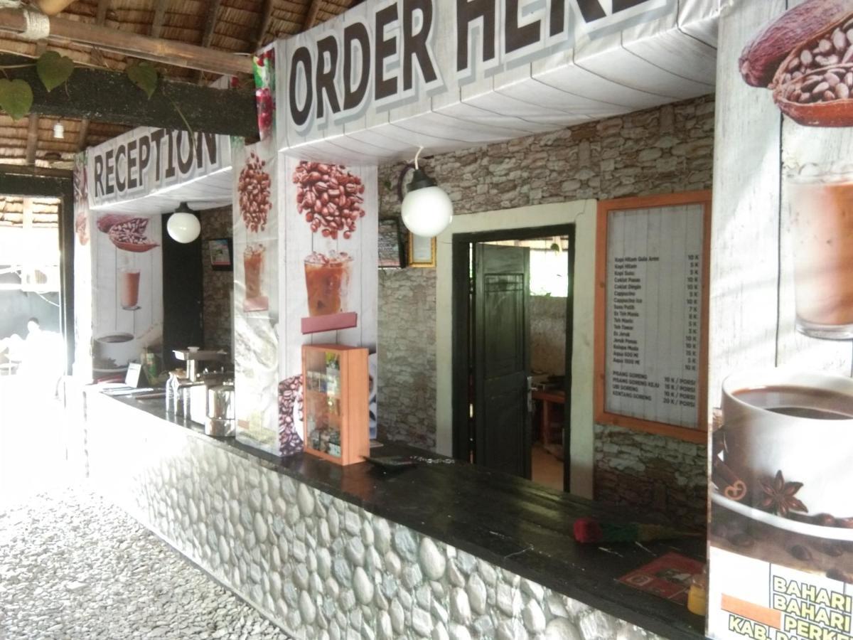 Bunar Tunggal Villa n Resto Anyer Exterior foto