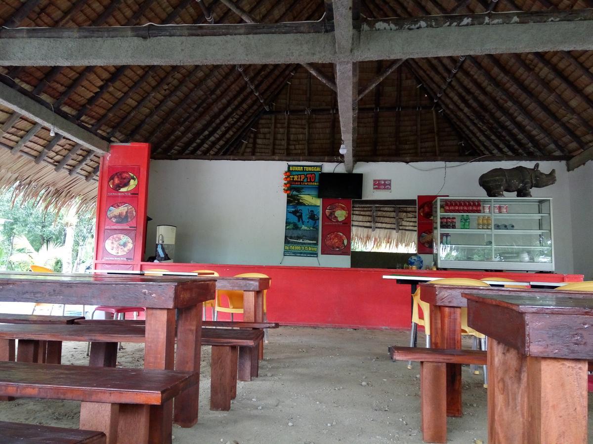 Bunar Tunggal Villa n Resto Anyer Exterior foto